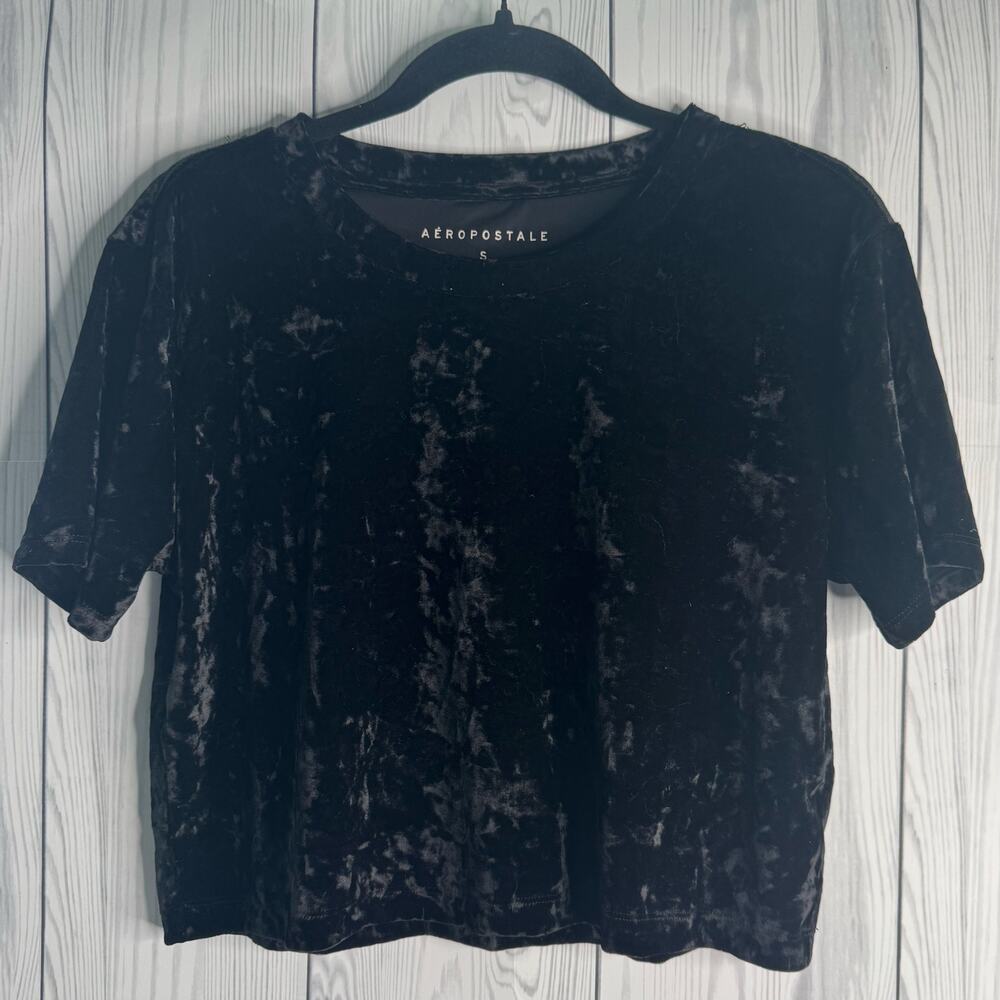 Aeropostale Black Crushed Velvet Cropped Short Sleeve Small Festival Whimsey